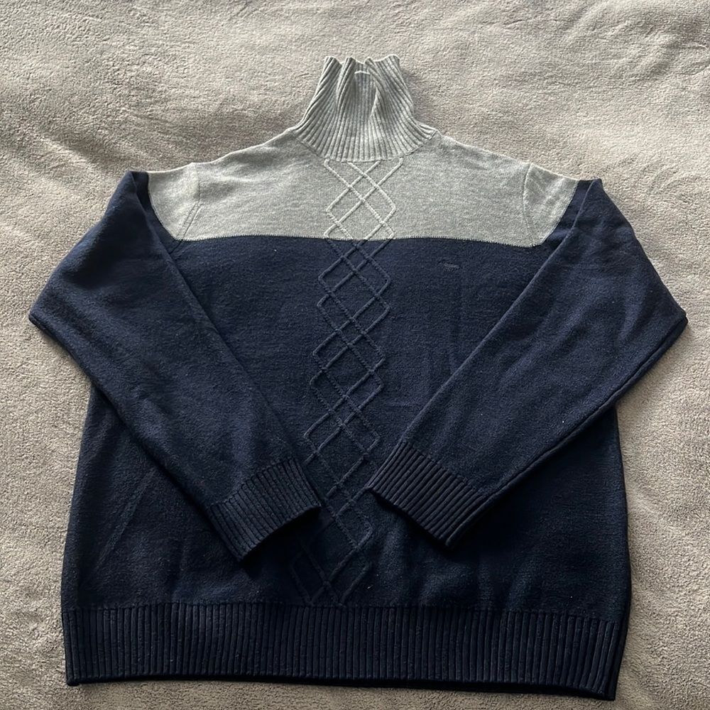 Harmony &Blaine men’s sweater size L